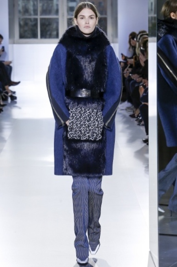 Balenciaga عبقرية أنصاف الحلول