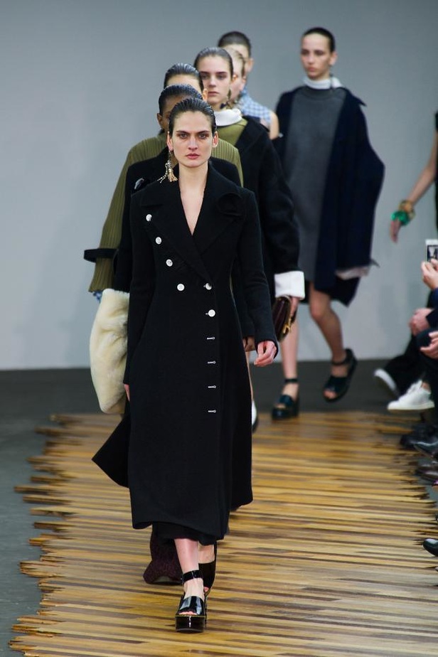 Celine... أزياء عملية لإطلالاتك اليومية