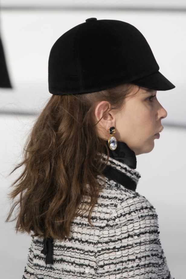 مجموعة Chanel لخريف وشتاء 2020 – 2021 