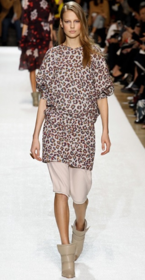 Chloe قصائد بألحان فرنسية 