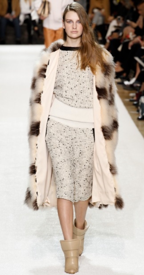 Chloe قصائد بألحان فرنسية 