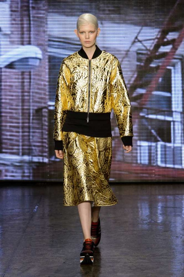 DKNY .. تقلبات نيويورك المتوازنة