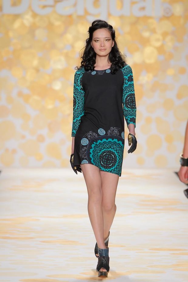 Desigual... فوضى النقوش الممتعة