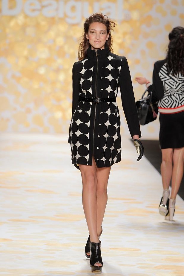 Desigual... فوضى النقوش الممتعة