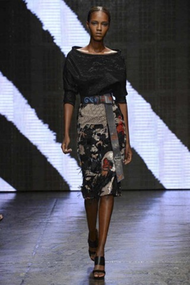 أناقتك العصرية مع Donna Karan