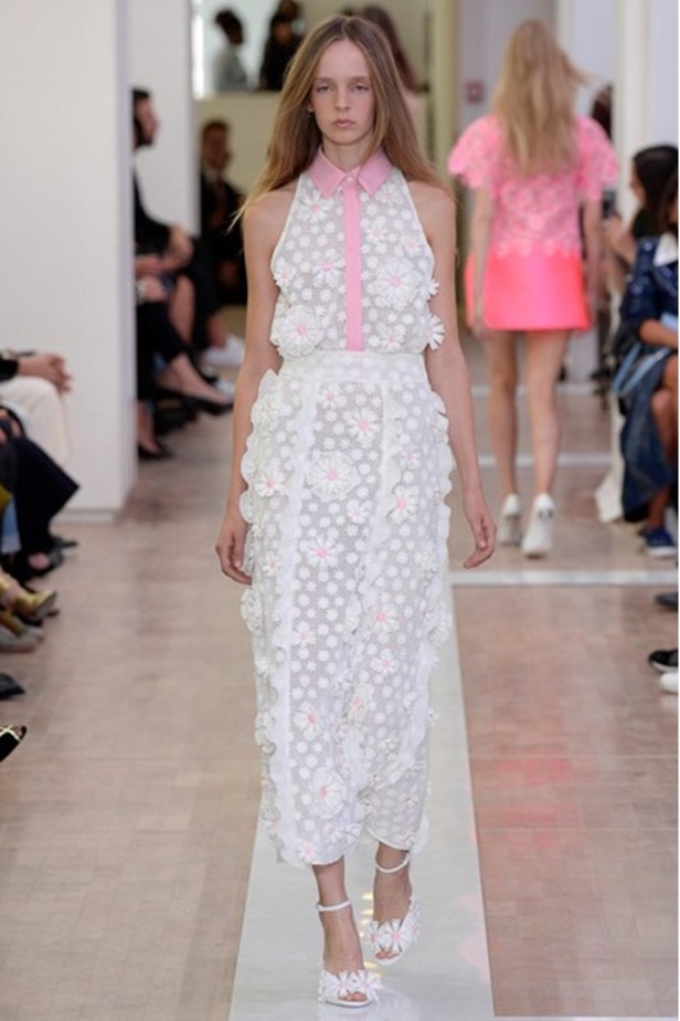 مجموعة Emanuel Ungaro لربيع و صيف 2016