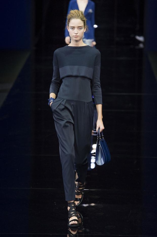 Emporio Armani .. كل غموض الأزرق وسحره