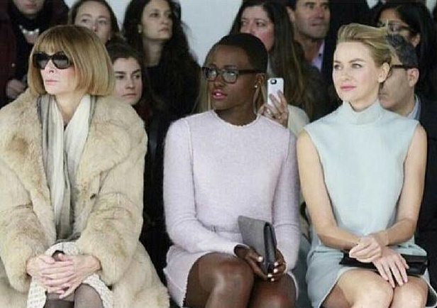 Calvin Klein يغزل الأناقة بخيوط الشمس