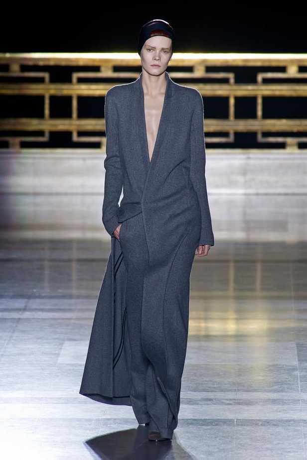 Haider Ackermann... روعة الانسيابية والبساطة