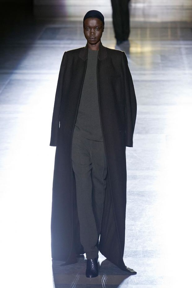 Haider Ackermann... روعة الانسيابية والبساطة