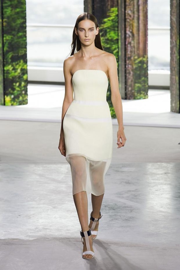 Hugo Boss .. أنت سحابة الصيف الناعمة