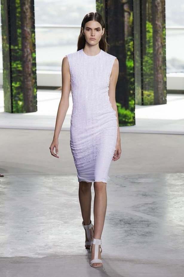 Hugo Boss .. أنت سحابة الصيف الناعمة