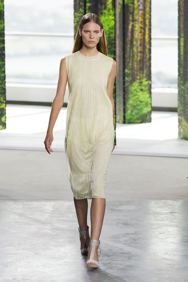 Hugo Boss .. أنت سحابة الصيف الناعمة