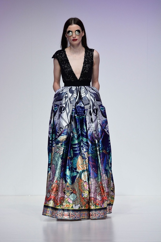 عرض ازياء Hussein Bazaza لربيع و صيف 2016