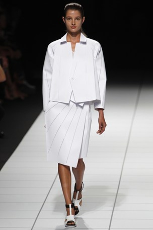 Issey Miyake .. نهار مشرق بطعم الحنين 