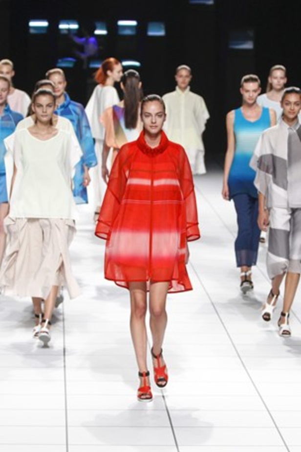 Issey Miyake .. نهار مشرق بطعم الحنين 