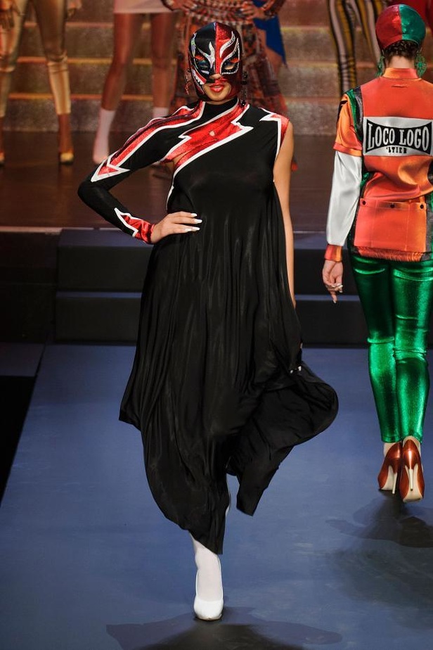 Jean Paul Gaultier .. عن العشق الفرنسي