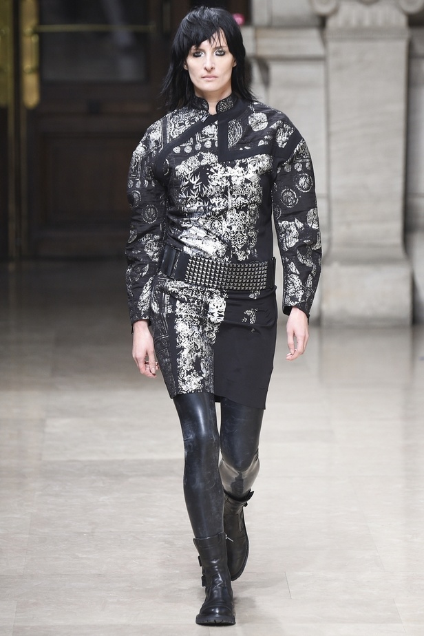 مجموعة A.F.Vandevorst لربيع و صيف 2016