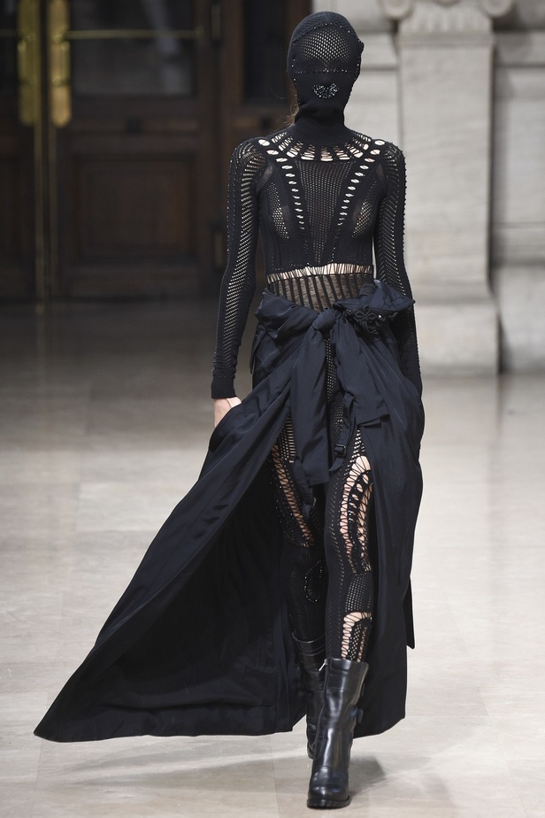 مجموعة A.F.Vandevorst لربيع و صيف 2016