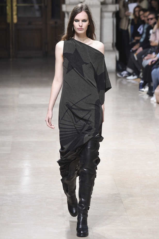 مجموعة A.F.Vandevorst لربيع و صيف 2016