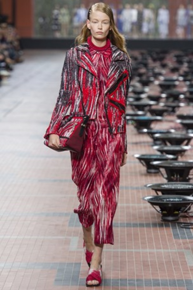 Kenzo 2014 .. كوني موجة هادرة 