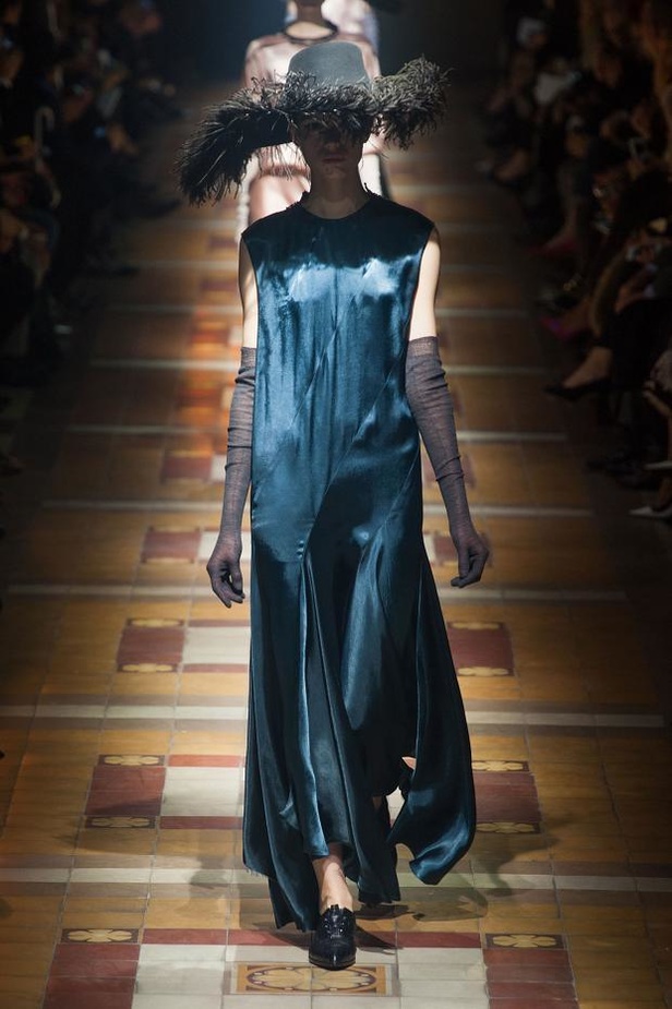 Lanvin... باريس الخمسينات بلمسة أفريقية راقية