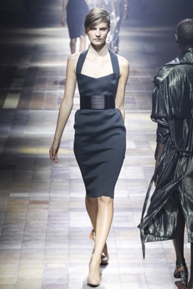 Lanvin .. مساء صيفي براق