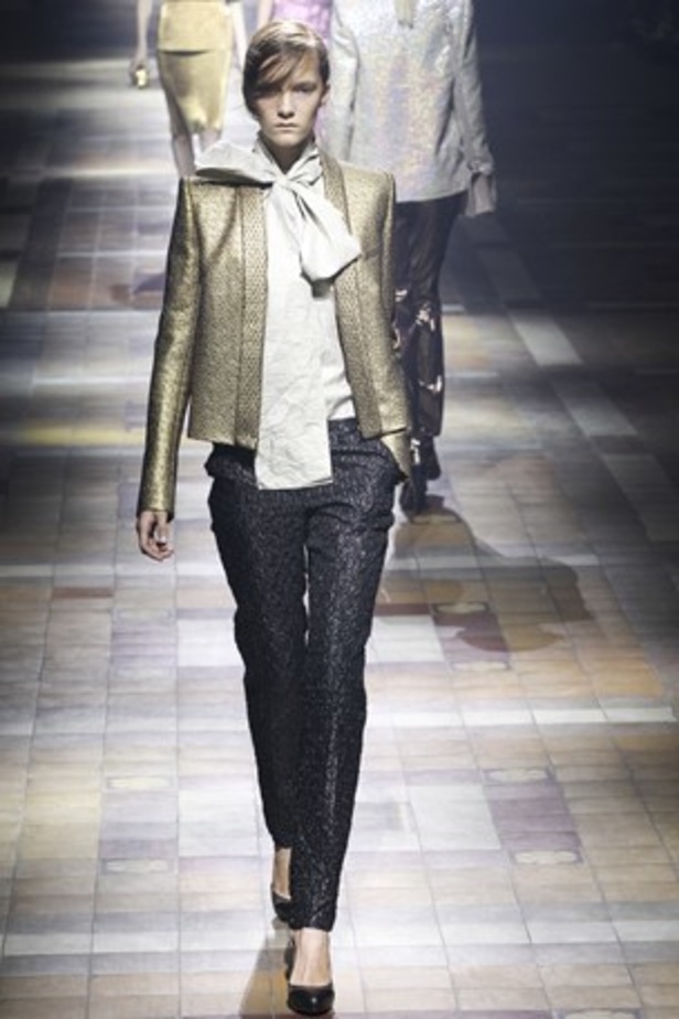 Lanvin .. مساء صيفي براق