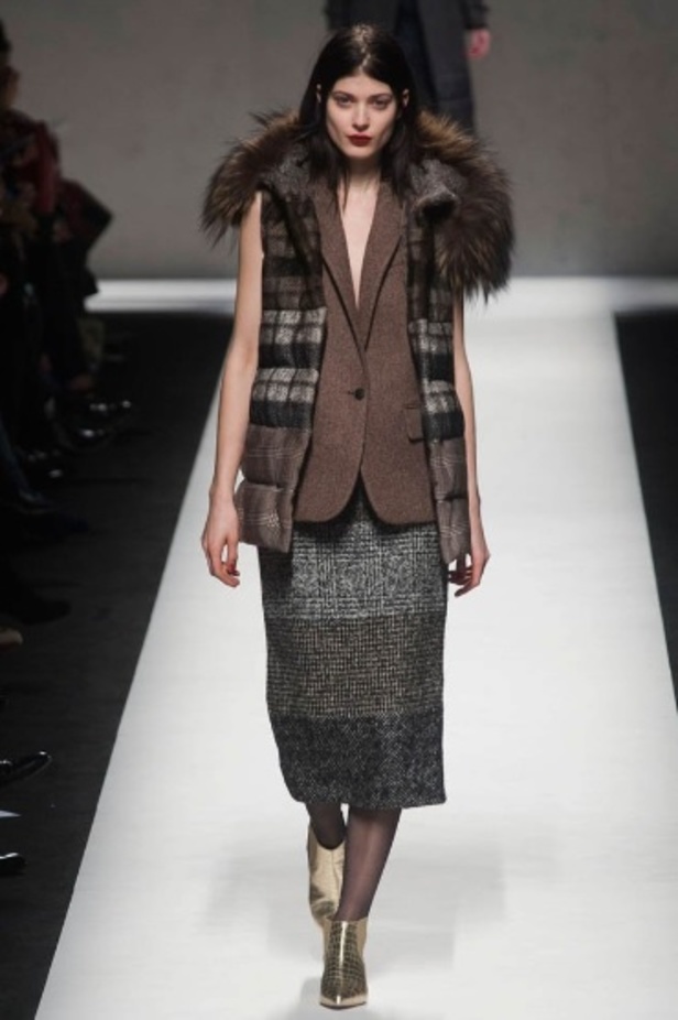 مجموعة Max Mara خريف شتاء 2014... عودة إلى جذور الفخامة الإيطالية 