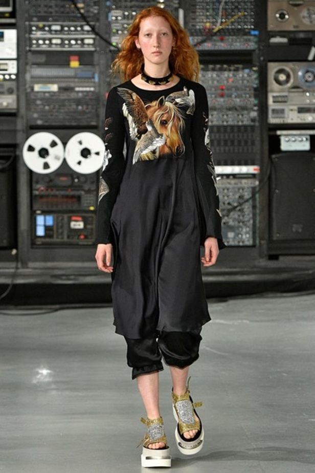 مجموعة MM6 Maison Margiela لربيع و صيف 2016