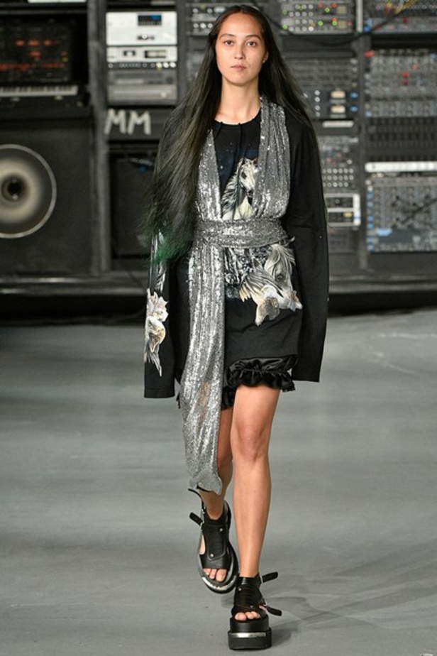 مجموعة MM6 Maison Margiela لربيع و صيف 2016