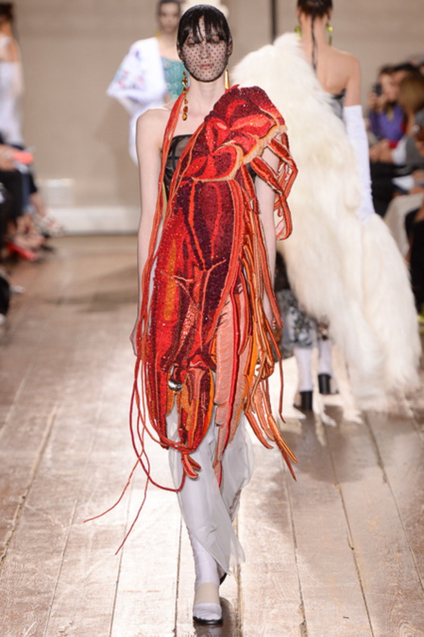 Maison Martin Margiela بين الحضارة الآسيوية والوسطى