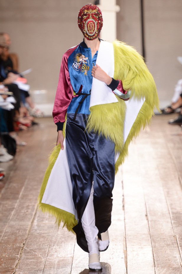 Maison Martin Margiela بين الحضارة الآسيوية والوسطى