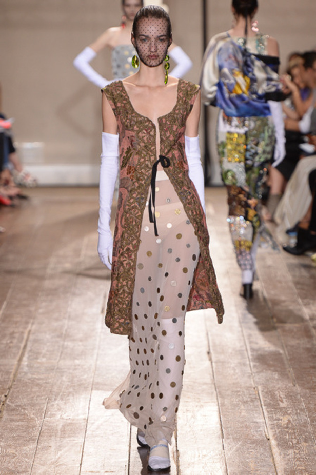 Maison Martin Margiela بين الحضارة الآسيوية والوسطى