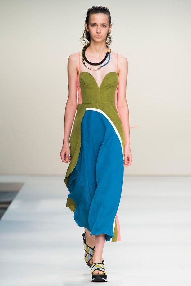 Marni .. جوانب متعددة وإبداع واحد