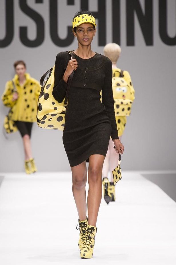 مجموعة Moschino خريف وشتاء 2014 – 15