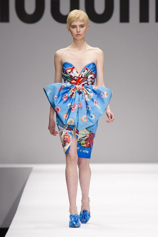 مجموعة Moschino خريف وشتاء 2014 – 15