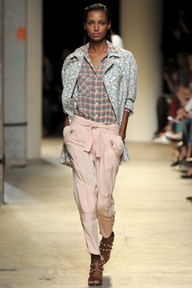 Paul & Joe تفتح آفاق جديدة للبساطة