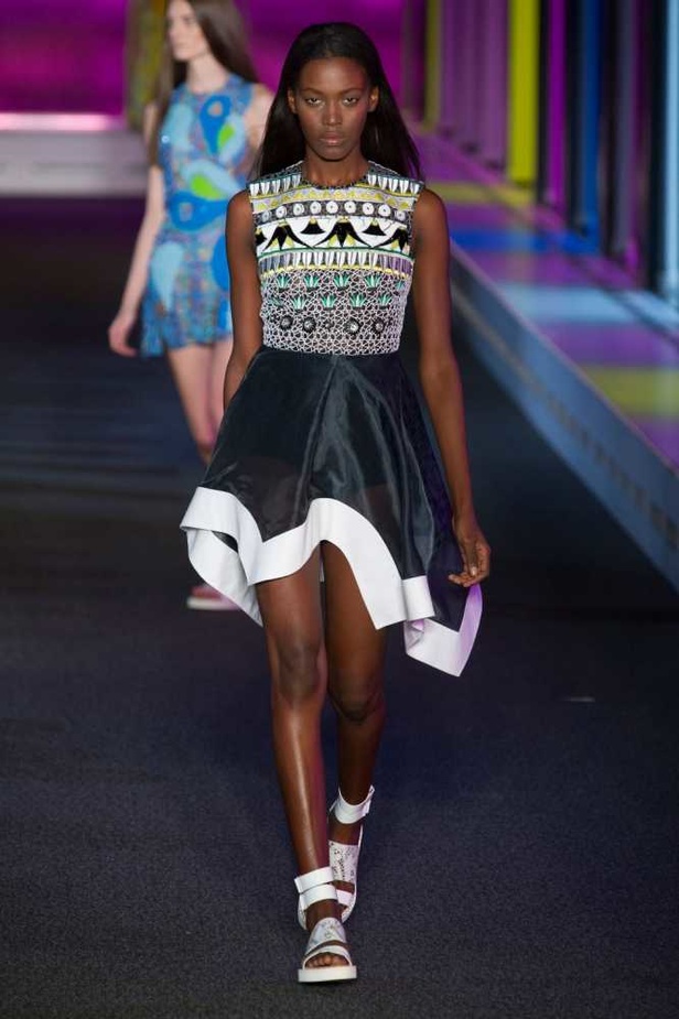 Peter Pilotto .. ربيع ينبض بالحياة
