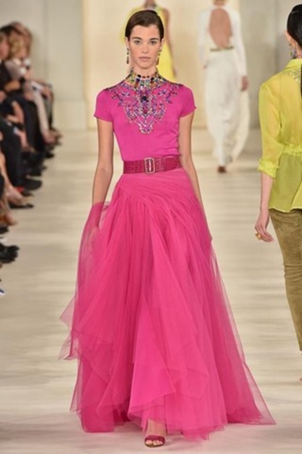 انتقلي لعالم السفاري مع مجموعة Ralph Lauren لربيع وصيف 2015