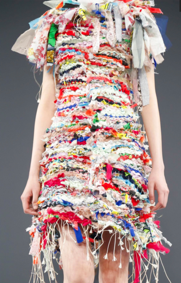 مجموعة Viktor & Rolf للأزياء الراقية لخريف ٢٠١٦