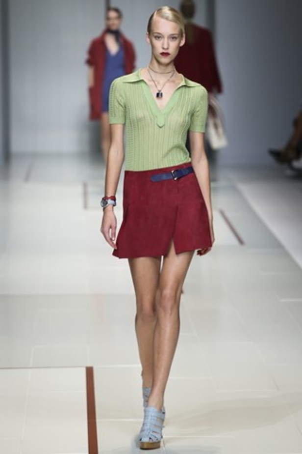 تصاميم راقية من Trussardi لربيع وصيف 2014 