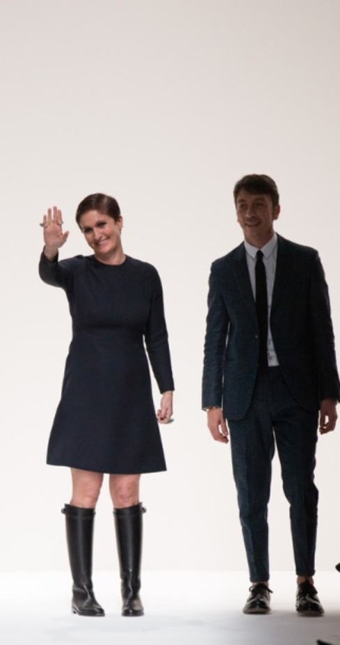 Valentino... أليس في بلاد الفخامة 