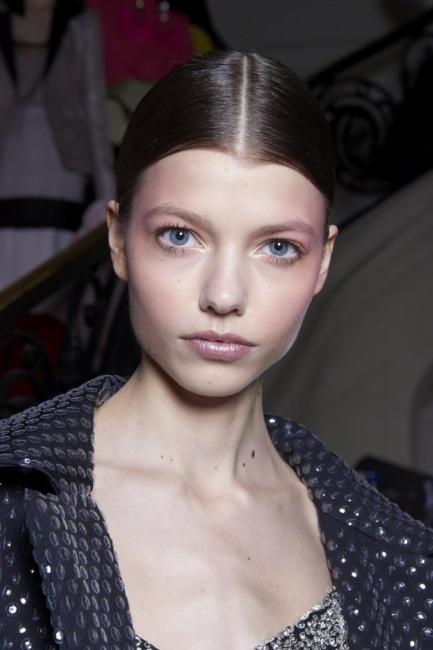 عرض مجموعة  دار Maison Valentino للأزياء الراقية ربيع وصيف 2020