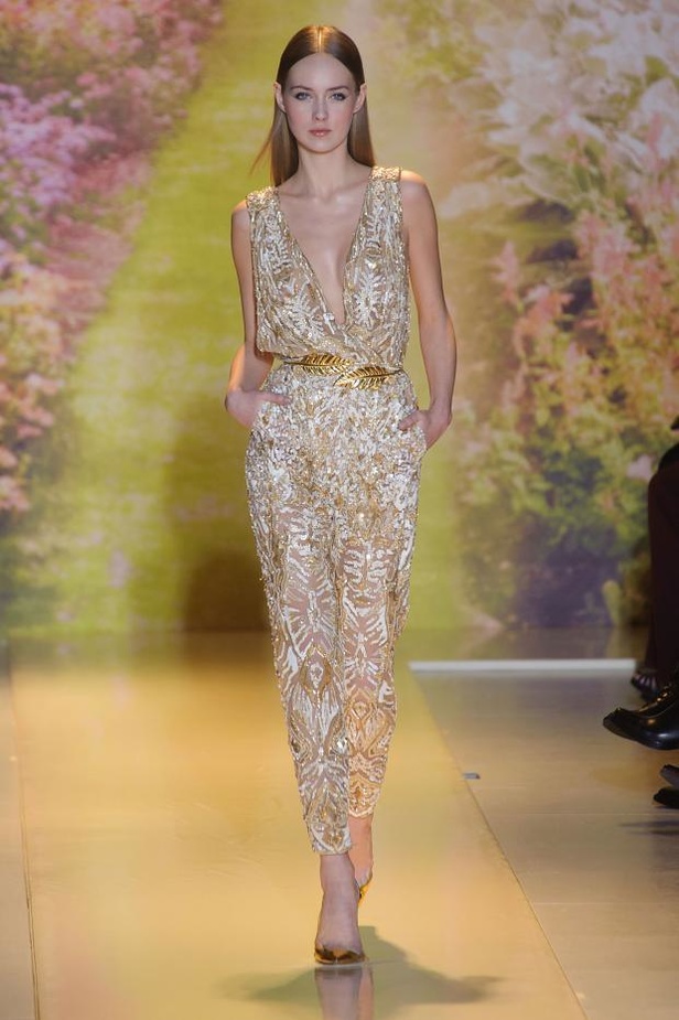 Zuhair Murad... موجات من ذهب وورود وأنوثة