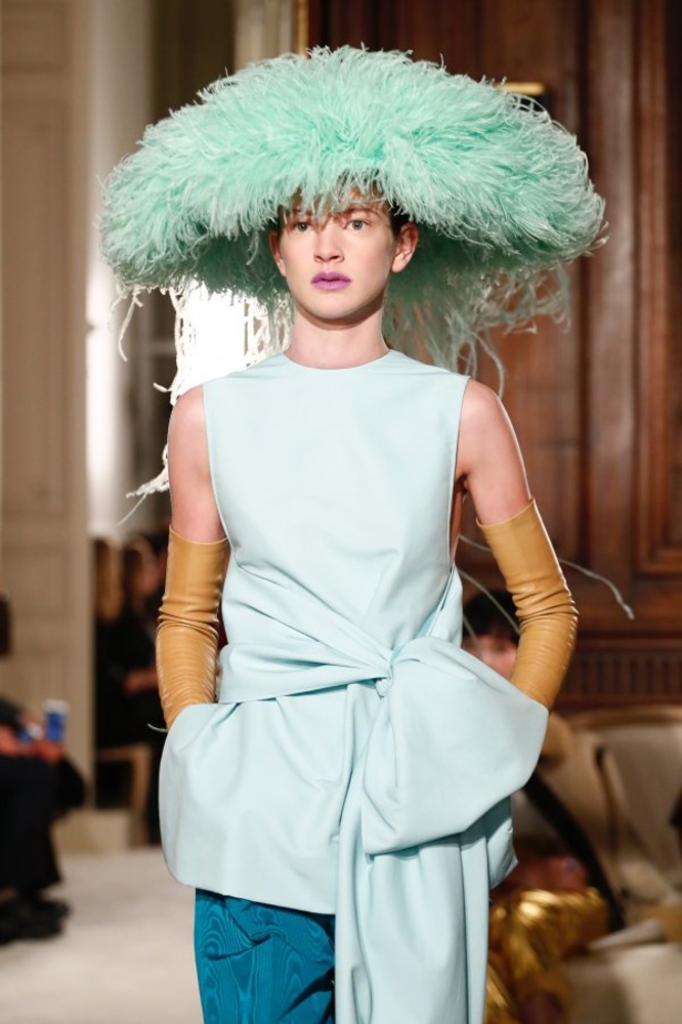 مجموعة فالنتينو للهوت كوتور لموسم ربيع وصيف 2018