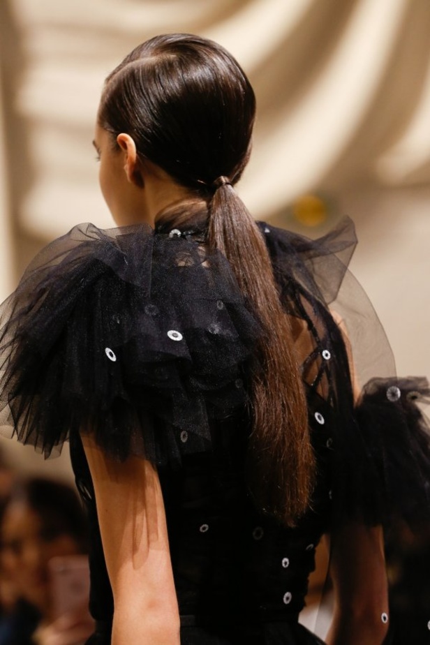 عرض أزياء كريستيان ديور لربيع 2018