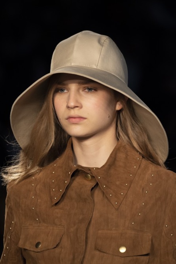 اسبوع الموضة في ميلان 2019 أزياء ALBERTA FERRETTI الفاخرة لربيع وصيف 2020