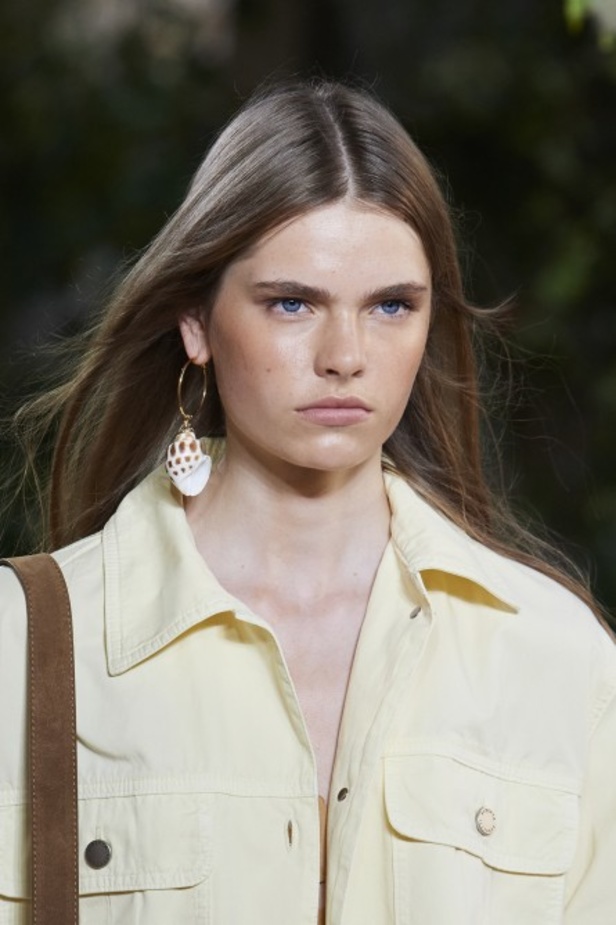 عرض ازياء Alberta Ferretti من أسبوع الموضة في ميلانو لربيع وصيف 2020