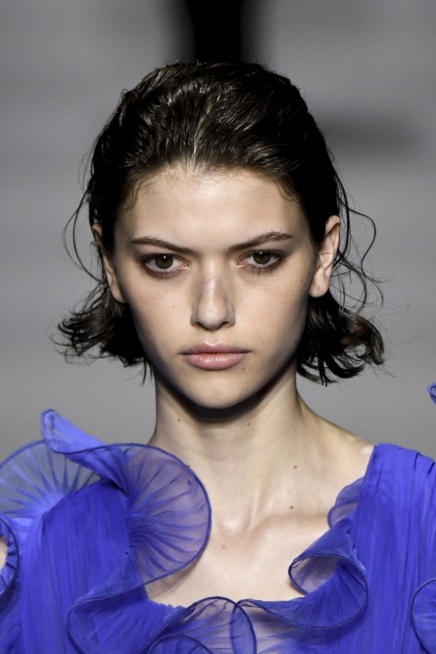 مجموعة Alberta Ferretti الفاخرة خلال اسبوع الموضة في ميلانو لخريف وشتاء 2020-2021